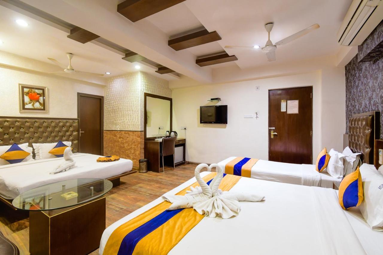 Hotel N S International Kolkata Bagian luar foto