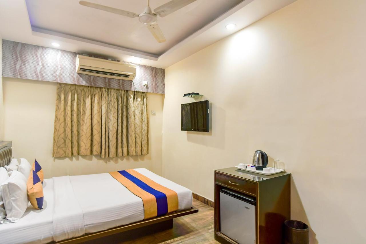 Hotel N S International Kolkata Bagian luar foto